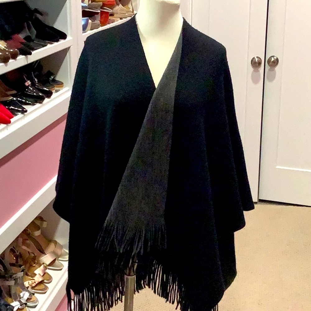 Reversible wrap